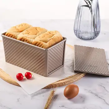 Приготовьте тосты с золотистым прямоугольным дизайном, форму для выпечки тортов, кухонные принадлежности