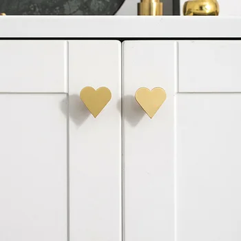 Мебельные ручки в форме сердечка из цельной латуни с одним отверстием, золотая дверная ручка, ручка ящика шкафа, современная фурнитура для домашнего декора